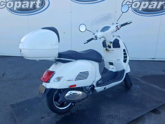 ZAPMA39L6K5201175 - 2019 VESPA GTS300 WHITE photo 4