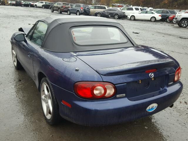 JM1NB353130302082 - 2003 MAZDA MX-5 MIATA BLUE photo 3