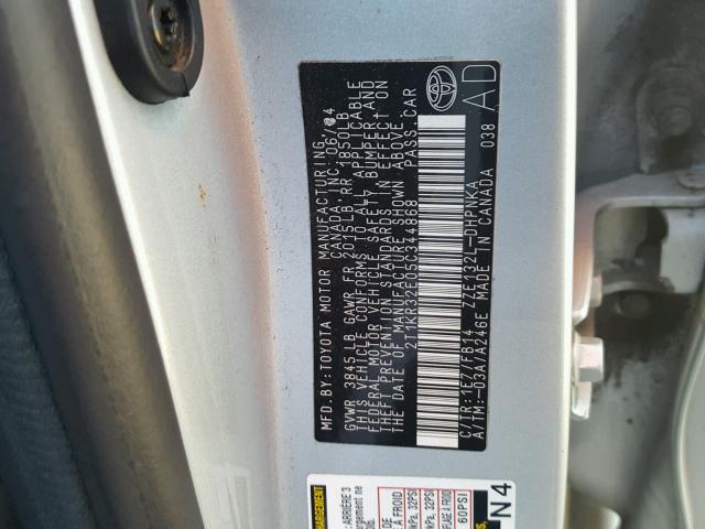 2T1KR32E05C344868 - 2005 TOYOTA MATRIX SILVER photo 10