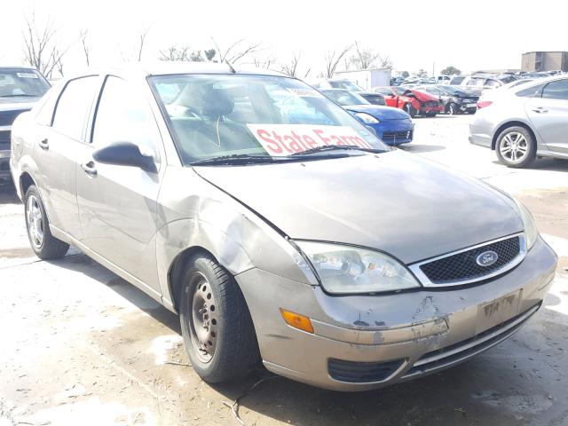 1FAFP34N75W225443 - 2005 FORD FOCUS ZX4 BEIGE photo 1