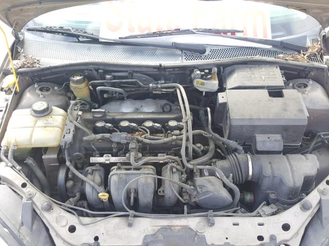 1FAFP34N75W225443 - 2005 FORD FOCUS ZX4 BEIGE photo 7