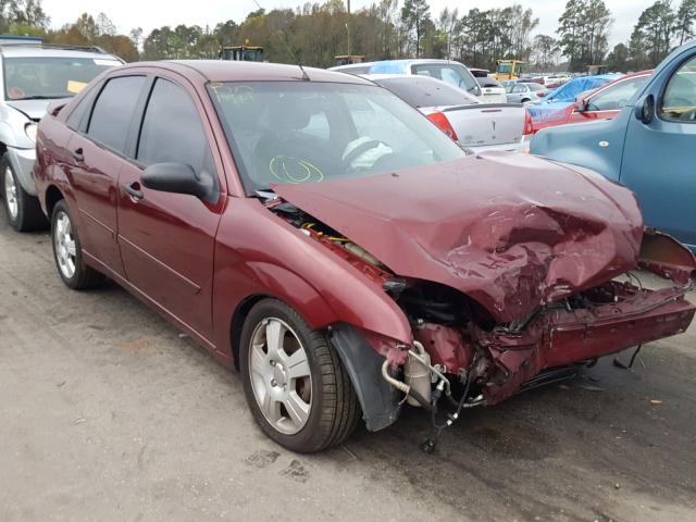 1FAHP34N66W115011 - 2006 FORD FOCUS ZX4 MAROON photo 1