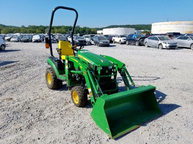 1LV1025RCJJ175288 - 2018 JOHN DEERE 1025R GREEN photo 1