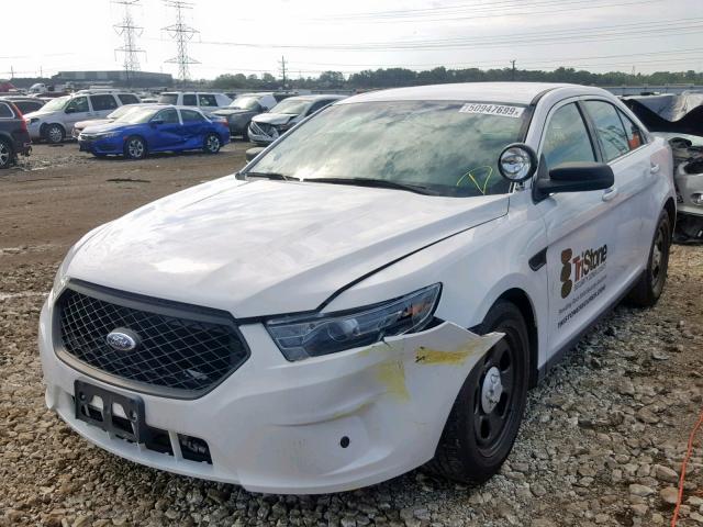 1FAHP2L89DG134794 - 2013 FORD TAURUS POL WHITE photo 2