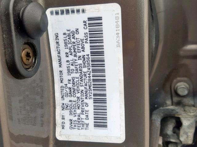 5Y2SM62844Z458564 - 2004 PONTIAC VIBE GRAY photo 10