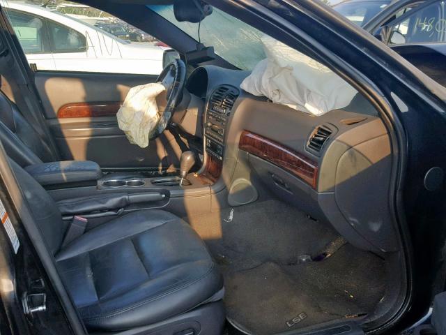 1LNHM87AX2Y687864 - 2002 LINCOLN LS 黑色 照片 5