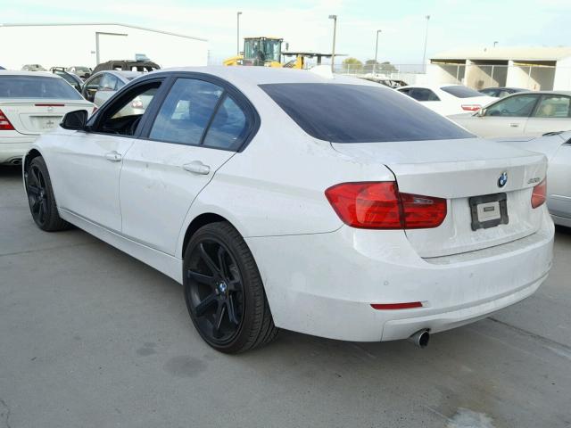 WBA3B1C5XEK133149 - 2014 BMW 320 I WHITE photo 3