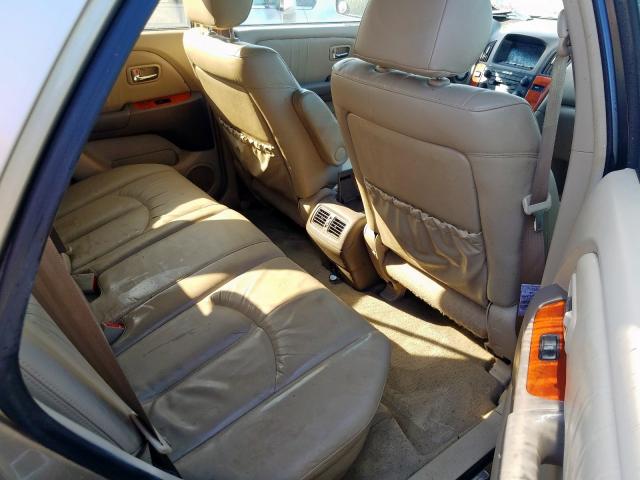 JTJGF10U720129584 - 2002 LEXUS RX 300 GOLD photo 6