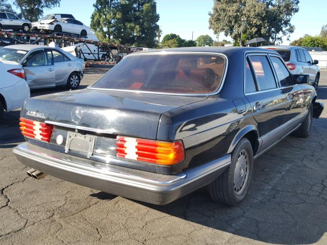 WDBCA35E5MA585091 - 1991 MERCEDES-BENZ 420 SEL BLACK photo 4