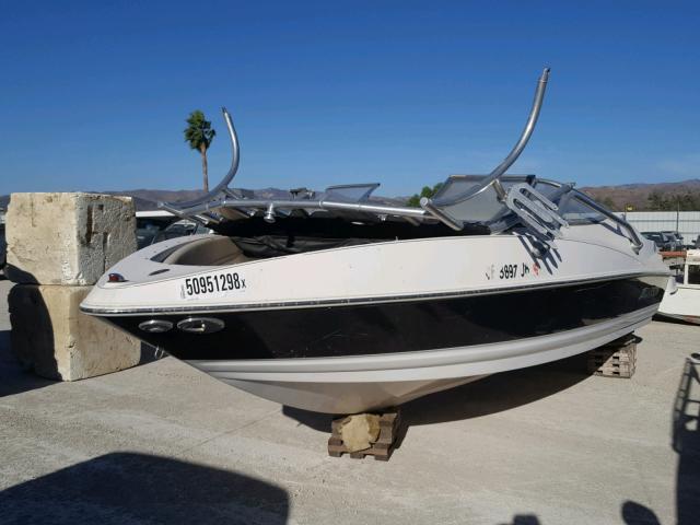 00000LAR82942H607 - 2007 LRSO BOAT WHITE photo 2