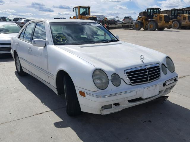 WDBJF65J1YB083007 - 2000 MERCEDES-BENZ E 320 WHITE photo 1