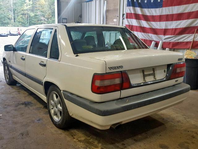 YV1LS5547T1318805 - 1996 VOLVO 850 BASE WHITE photo 3