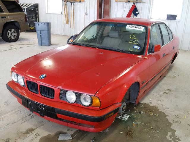 WBAHD532XSGB38883 - 1995 BMW 525 I RED photo 2