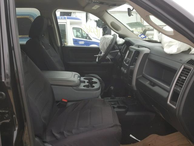 3C63RRGL0JG111661 - 2018 RAM 3500 ST BLACK photo 5