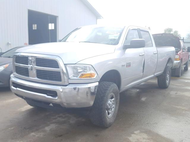 3D7TT2CT4AG161377 - 2010 DODGE RAM 2500 SILVER photo 2