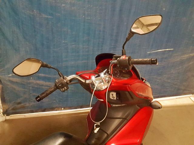 MLHKF121XD5005151 - 2013 HONDA PCX 150 RED photo 5