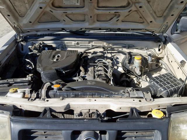 1N6DD21S9WC342424 - 1998 NISSAN FRONTIER X SILVER photo 7