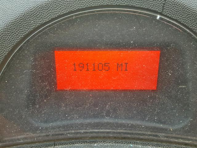 2G2WP522641255851 - 2004 PONTIAC GRAND PRIX SILVER photo 8