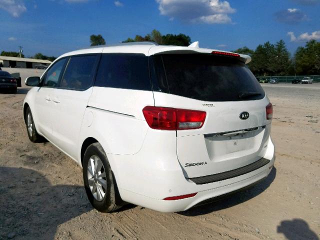 KNDMB5C15G6192813 - 2016 KIA SEDONA LX WHITE photo 3