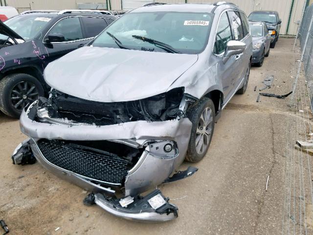 2C4RC1GG8JR233137 - 2018 CHRYSLER PACIFICA L SILVER photo 2