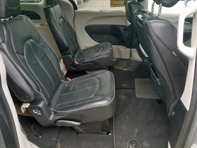 2C4RC1GG8JR233137 - 2018 CHRYSLER PACIFICA L SILVER photo 6