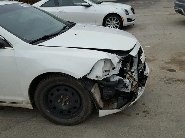 1G1ZE5EB5AF266816 - 2010 CHEVROLET MALIBU LTZ თეთრი ფოტო 9