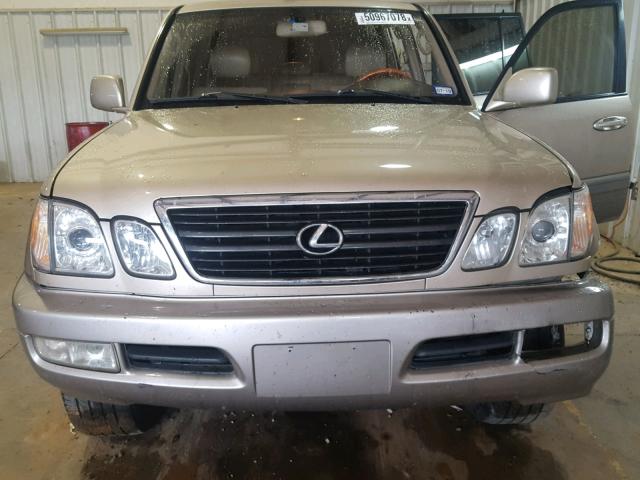 JT6HT00W6Y0091583 - 2000 LEXUS LX 470 BEIGE photo 9