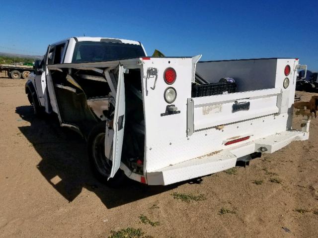 1FD0W5GT8HEB92970 - 2017 FORD F550 SUPER WHITE photo 3