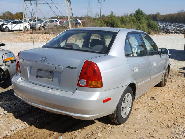 KMHCG45C94U534496 - 2004 HYUNDAI ACCENT GL SILVER photo 4