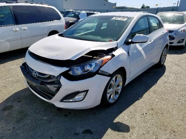 KMHD35LE8DU074838 - 2013 HYUNDAI ELANTRA GT WHITE photo 2