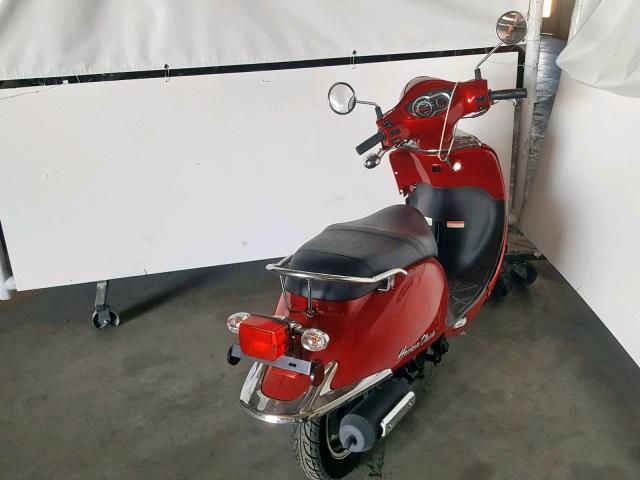 RFGBS1HE8KXAW0918 - 2019 LANCIA SCOOTER RED photo 4