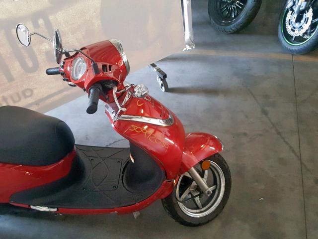 RFGBS1HE8KXAW0918 - 2019 LANCIA SCOOTER RED photo 5