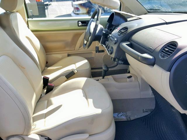 3VWPG31C76M408437 - 2006 VOLKSWAGEN NEW BEETLE 绿色 照片 5