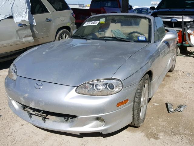 JM1NB353730304306 - 2003 MAZDA MX-5 MIATA SILVER photo 2