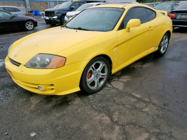 KMHHN65F04U133064 - 2004 HYUNDAI TIBURON GT YELLOW photo 2