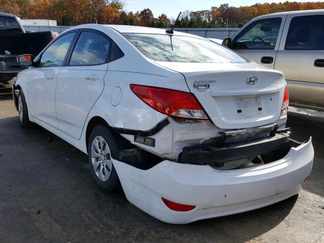 KMHCT4AE4GU163741 - 2016 HYUNDAI ACCENT SE WHITE photo 3