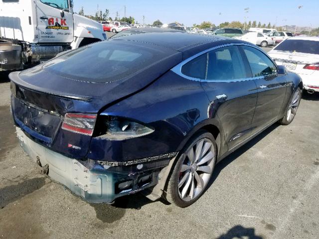 5YJSA1H15EFP55971 - 2014 TESLA MODEL S BLUE photo 4