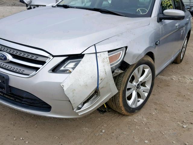 1FAHP2EW0BG124583 - 2011 FORD TAURUS SEL SILVER photo 9