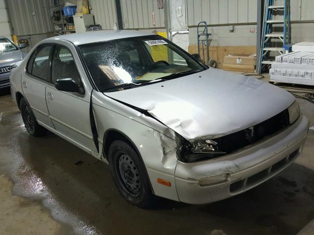 1N4BU31D1VC183372 - 1997 NISSAN ALTIMA XE SILVER photo 1