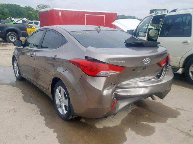 5NPDH4AE2DH415843 - 2013 HYUNDAI ELANTRA GL GOLD photo 3