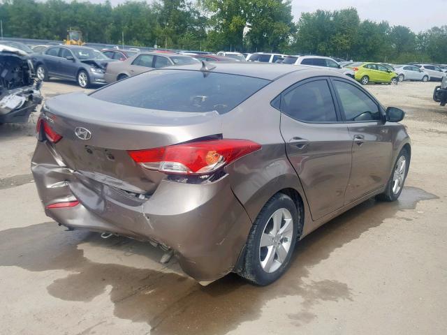 5NPDH4AE2DH415843 - 2013 HYUNDAI ELANTRA GL GOLD photo 4