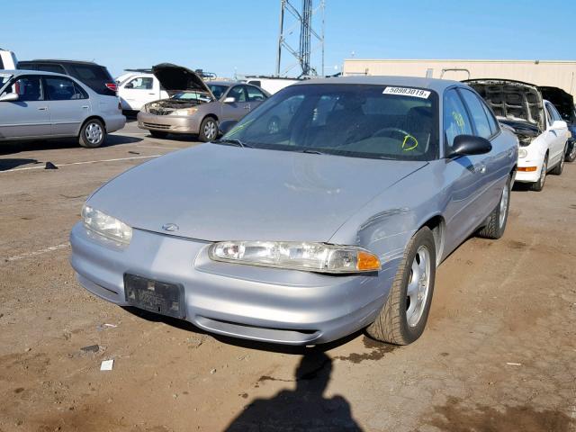 1G3WH52K3WF345706 - 1998 OLDSMOBILE INTRIGUE SILVER photo 2
