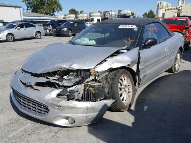 1C3EL55U21N609718 - 2001 CHRYSLER SEBRING LX SILVER photo 2