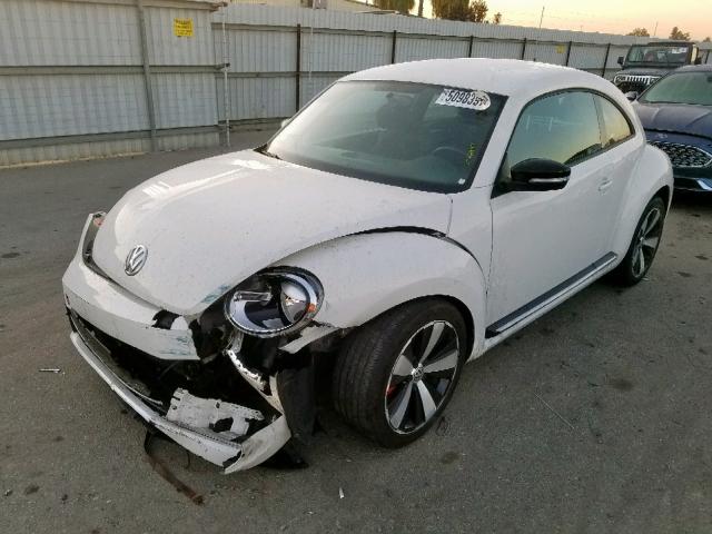 3VWVA7AT5CM617543 - 2012 VOLKSWAGEN BEETLE TUR WHITE photo 2