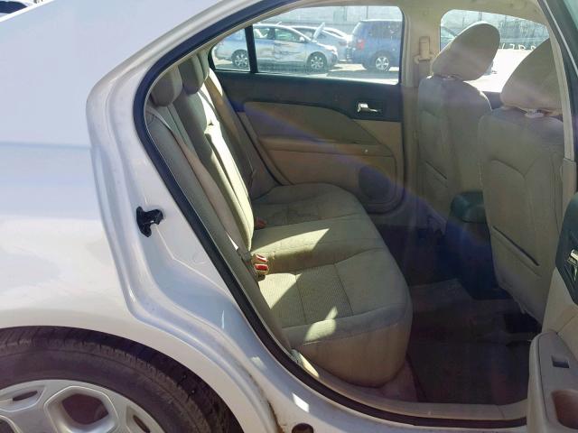 3FAHP0HA3AR155435 - 2010 FORD FUSION SE WHITE photo 6