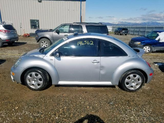 3VWCP21C02M408363 - 2002 VOLKSWAGEN NEW BEETLE 银色 照片 9