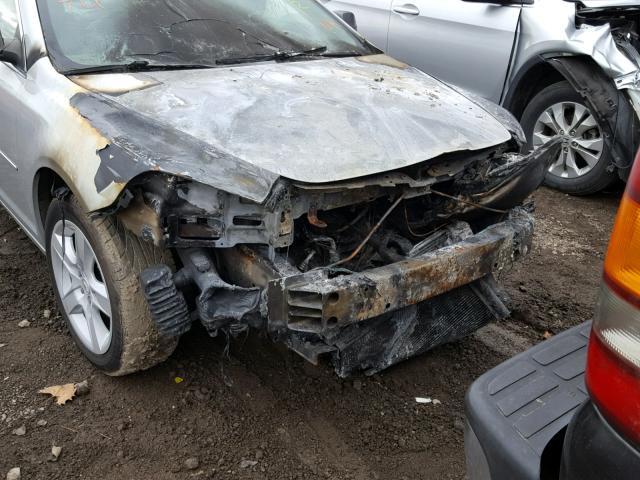 1G1ZB5E13BF258229 - 2011 CHEVROLET MALIBU LS 银色 照片 9