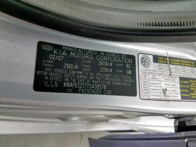 KNAFE121775438578 - 2007 KIA SPECTRA EX SILVER photo 10