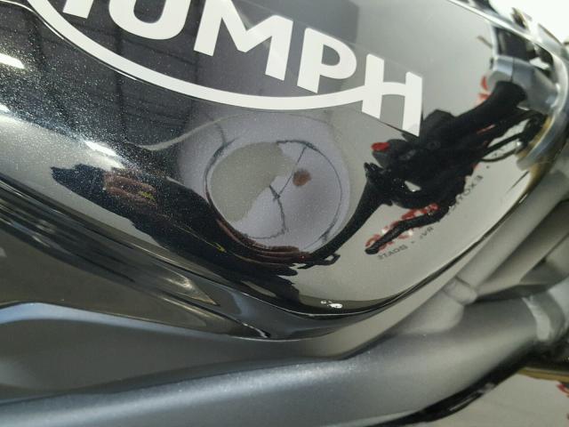 SMTL02NEXFT685646 - 2015 TRIUMPH MOTORCYCLE STREET TRI BLACK photo 15