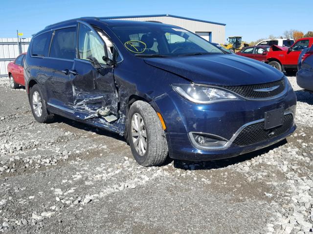 2C4RC1BG5JR154435 - 2018 CHRYSLER PACIFICA T BLUE photo 1